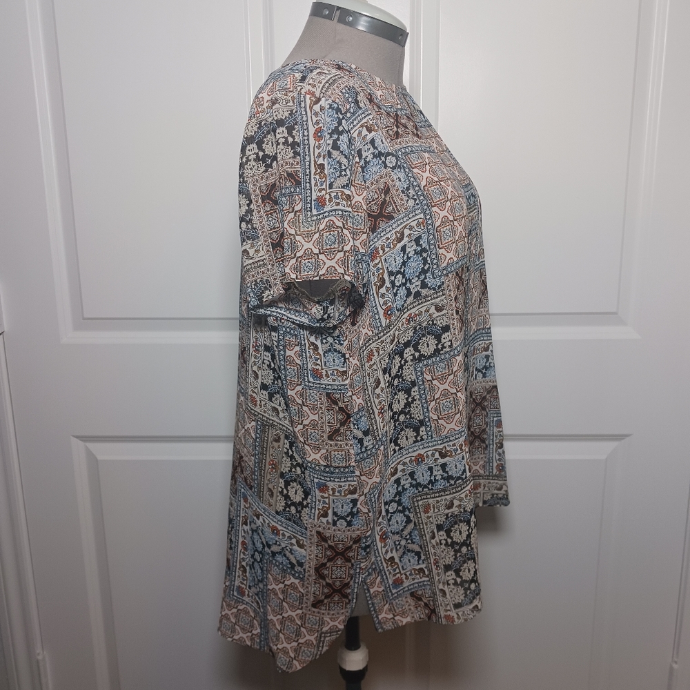J Jill Geometric Patchwork Pattern Top - Picture 2 of 4